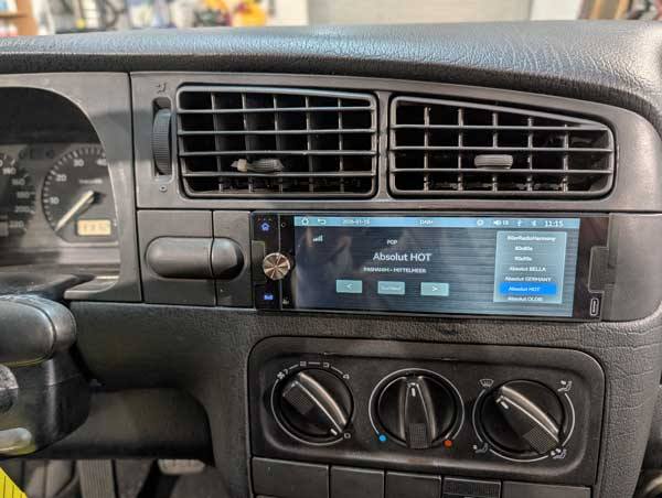 AMPIRE CPR60 – Das ultimative 1-DIN Radio für Young- und Oldtimer
